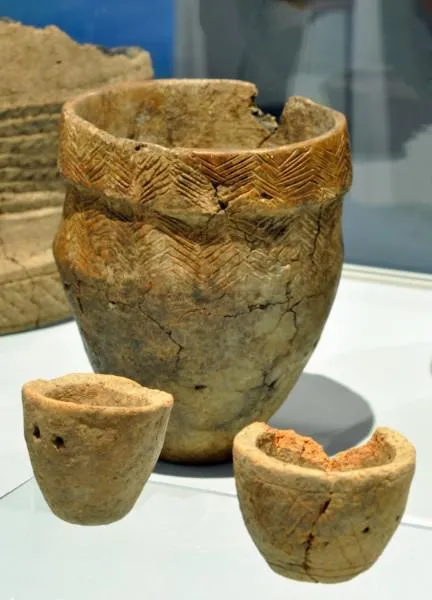 Collection of pottery